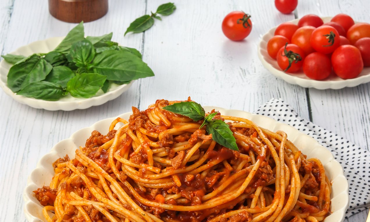Spaghetti Bolognese Recipe | Dr. Oetker